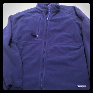 Men’s Patagonia fleece jacket